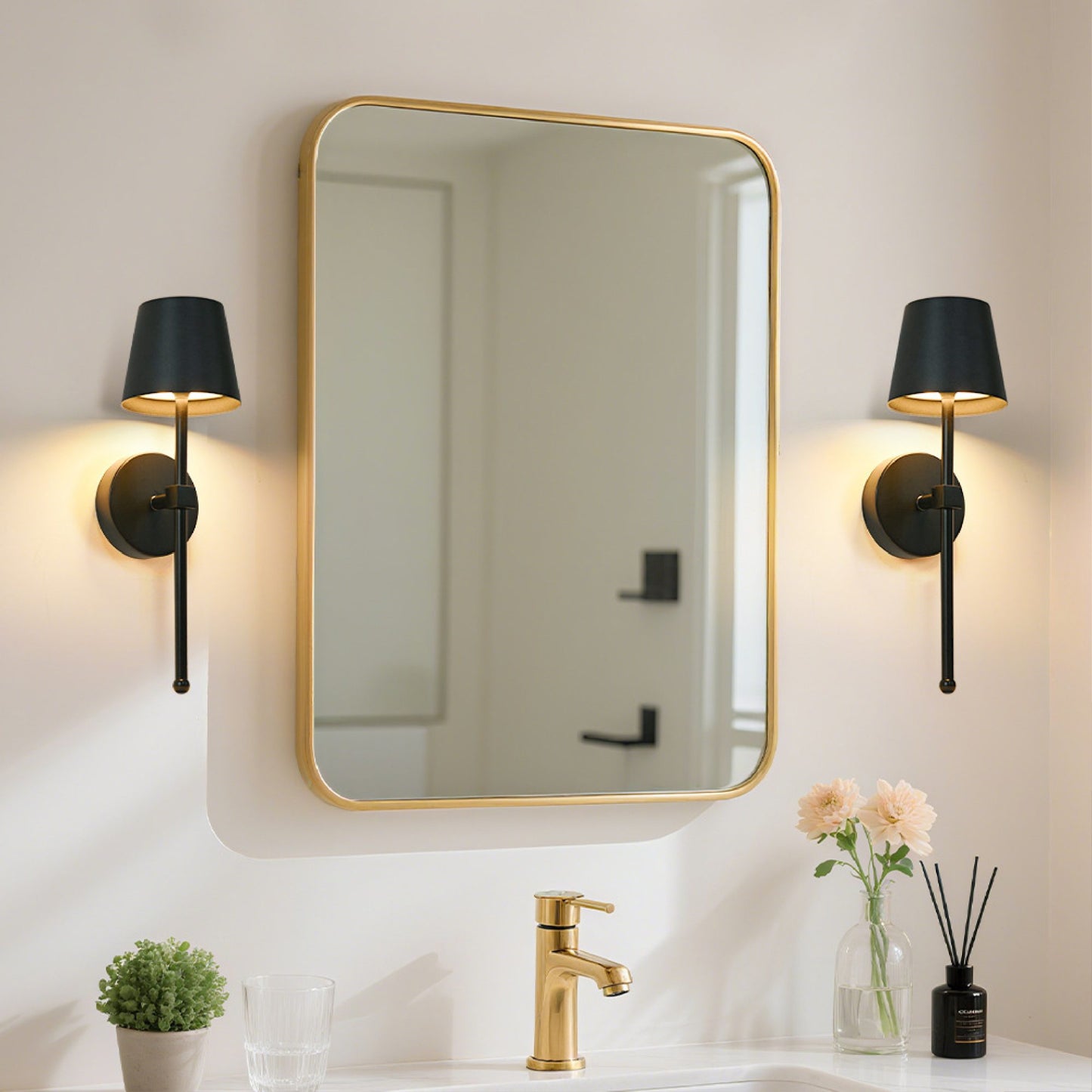 Lunverra Rechargeable Wireless Wall Lamp with Modern Design