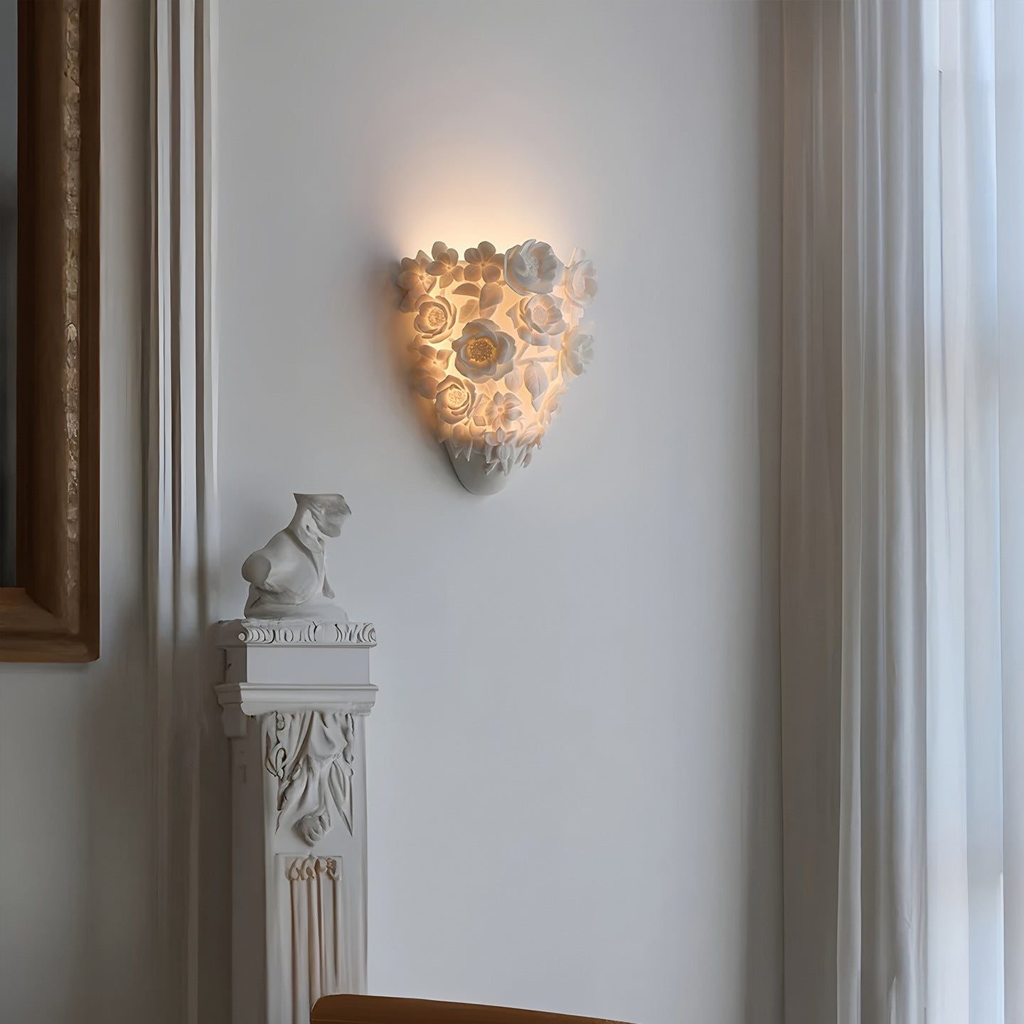 Lunverra Modern Ceramic Floral Wall Lamp